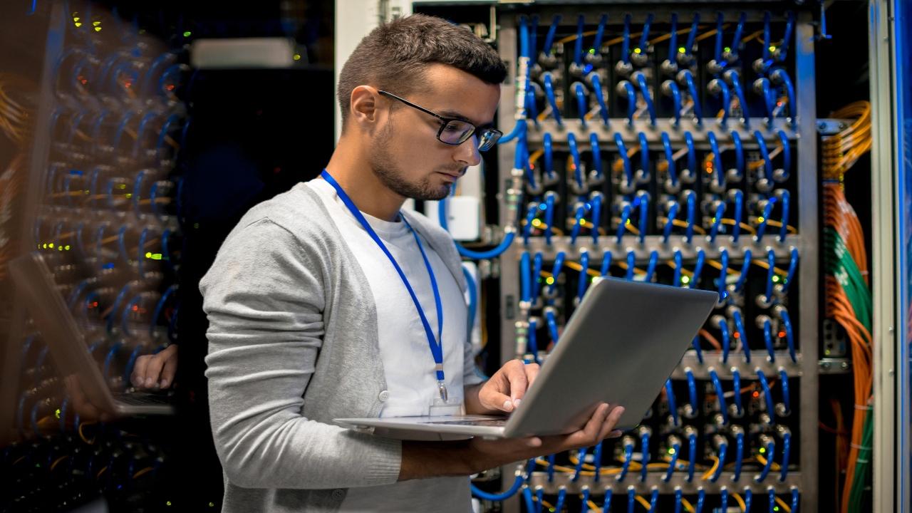 Troubleshooting Tips for Your PC Support Specialist Career
