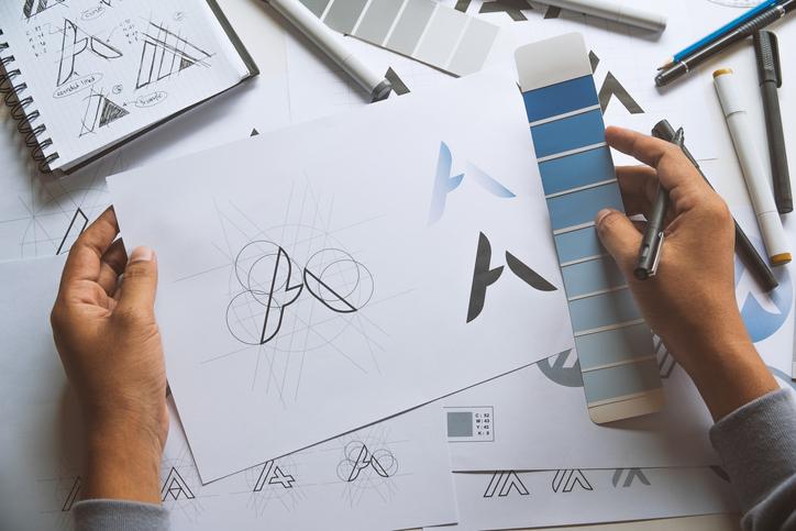 5 Trends to Explore in 2022 With a Graphic Design Diploma