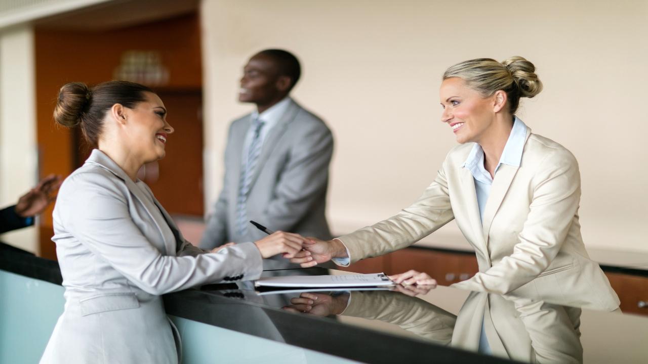 4 Signs You Can Succeed as a Hospitality Manager
