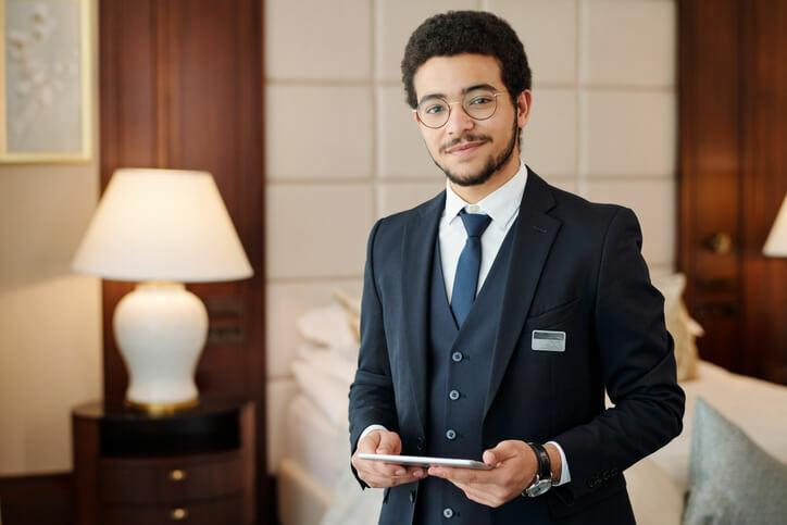 How To Provide A Luxury Experience After Hospitality Management Training